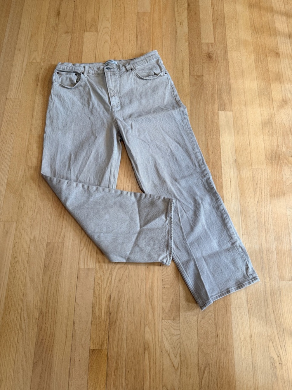 Abercrombie 90s Relaxed Jeans High Rise Tan Size 32/14 SHORT Straight Leg